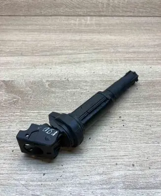 BMW 1 E81 E87 High voltage ignition coil 7551260