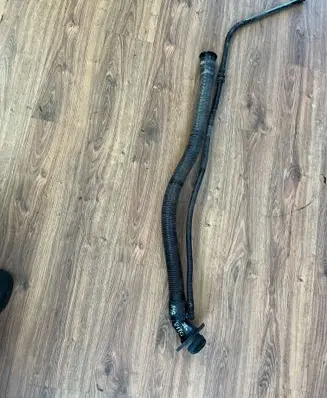 Mercedes-Benz Vito Viano W638 Fuel tank filler neck pipe 