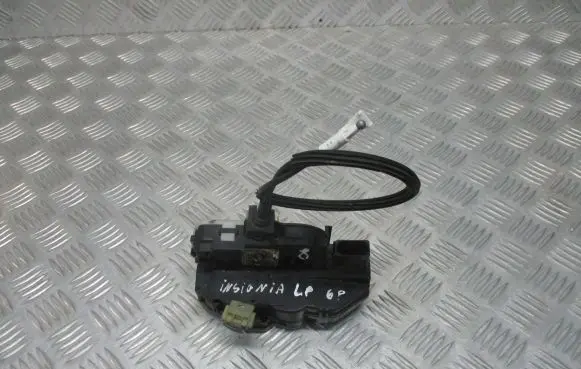 Opel Insignia A Front door lock