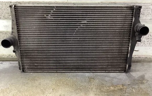 Volvo XC90 Intercooler radiator