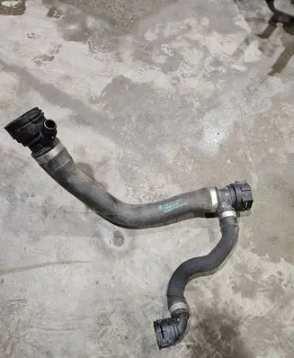 BMW X5 F15 Engine coolant pipe/hose 7644094 16269713