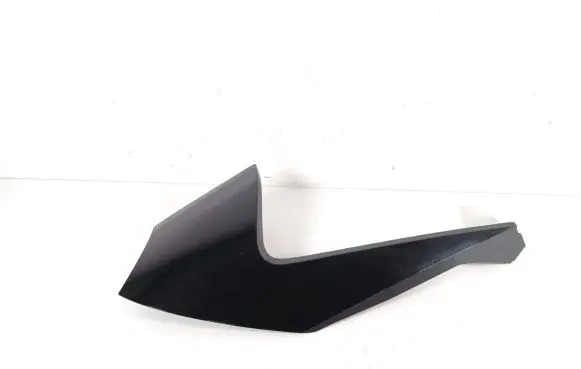 Tailgate/trunk spoiler