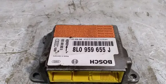 Audi A3 S3 8L Airbag control unit/module 8L0959655J