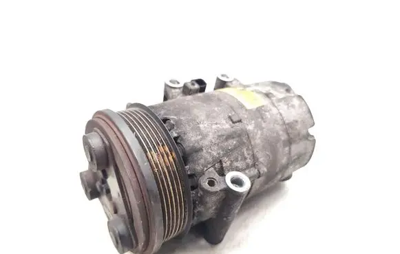 Ford Kuga I Air conditioning (A/C) compressor (pump) 3M5H-19D629-DF