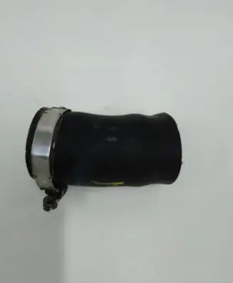 Skoda Octavia Mk2 (1Z) Intercooler hose/pipe 