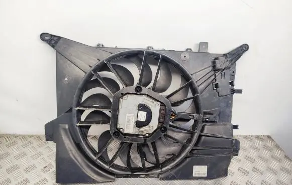 Volvo XC70 Radiator cooling fan shroud 30741144 30741238