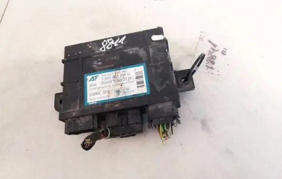 Seat Alhambra (Mk1) Comfort/convenience module 7m0962257h 95vw15k600bc