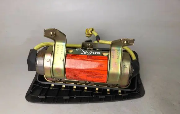 Subaru Outback Passenger airbag