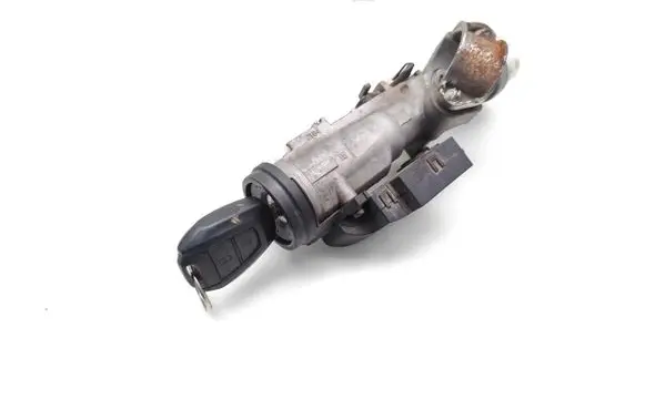 Isuzu D-Max Ignition lock 8982931540 A2C84807400