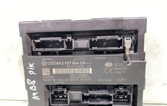 Audi A4 S4 B8 8K Other control units/modules 8k0907064cn