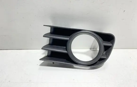 Renault Megane II Front grill 8200115117