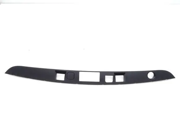 Mercedes-Benz S W221 Rear light center trim bar blend A2217580108