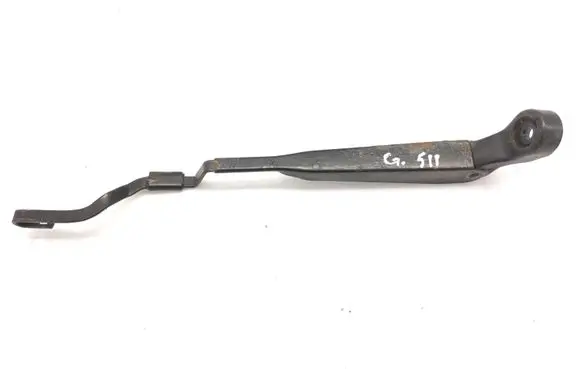 Nissan Pathfinder R50 Rear wiper blade arm