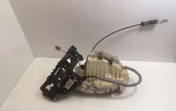 Mercedes-Benz S W221 Rear door lock A2217300435 A2217601634