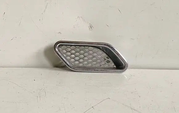 Maserati GranTurismo Fender grill 
