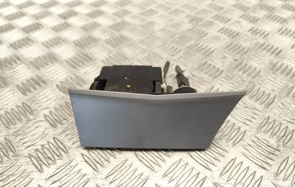 Opel Astra H Car ashtray 13133284 315740100 331965437