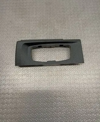 BMW 1 F20 F21 Panel trim 9211305 17806410