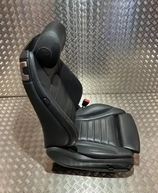 Mercedes-Benz C W205 Front passenger seat TM26714