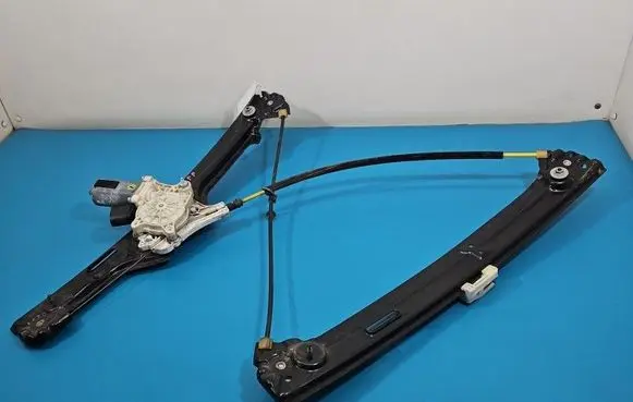 BMW X6 E71 Front door window regulator with motor 7197302E IMPRK1541486