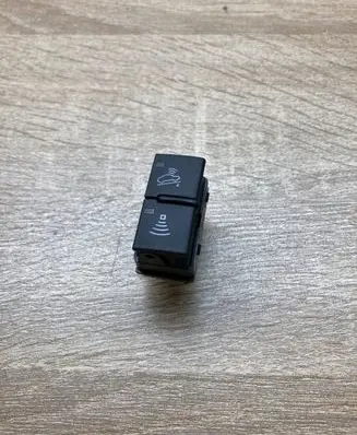 Audi A4 S4 B7 8E 8H Alarm switch 8E1962109