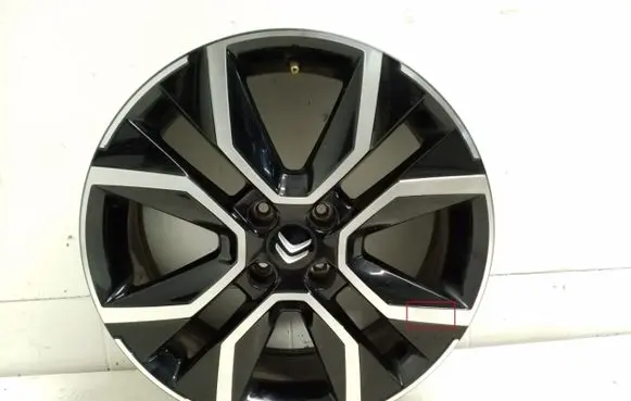 Citroen C4 III e-C4 R18 alloy rim 9833485080