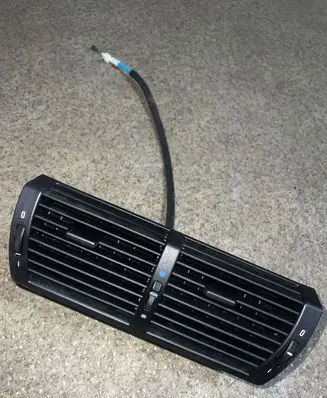 BMW X5 E53 Dash center air vent grill 64228402221