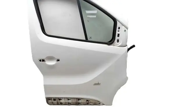 Opel Vivaro Front door