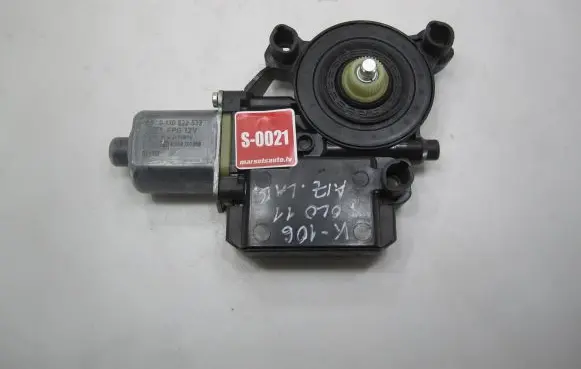 Volkswagen Polo V 6R Front door window regulator motor 6R0959812G S1611 85031105