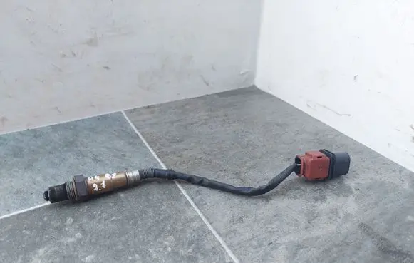 Audi A4 S4 B8 8K Lambda probe sensor 070905262
