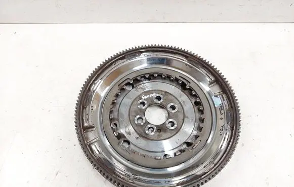 Skoda Octavia Mk2 (1Z) Dual mass flywheel 415053191