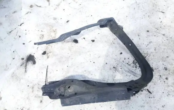 Skoda Fabia Mk1 (6Y) Radiator mount bracket a2515840526