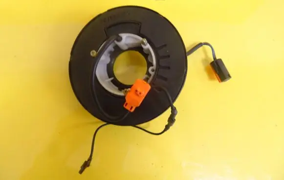 BMW 5 E34 Airbag slip ring squib (SRS ring) 6011697