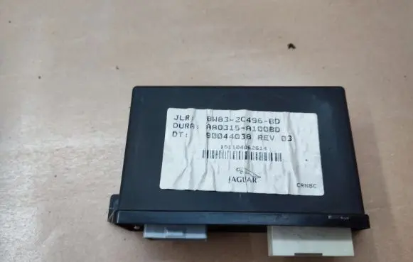 Jaguar XF X250 Hand brake control module 8W832C496BD