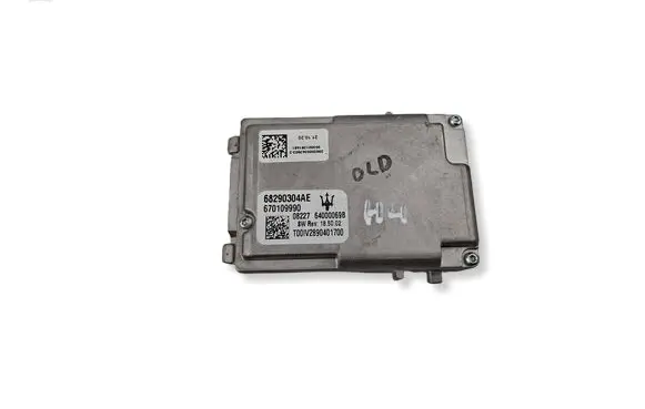 Maserati Levante Windshield/windscreen camera 68290304AE 67010990