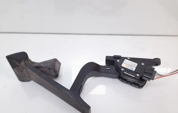 Hyundai ix35 Accelerator throttle pedal DG327272S000 FIJ0916A2S000 DH327262S000