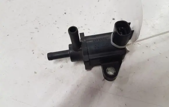 Toyota Aygo AB10 Brake central valve 90910W0001