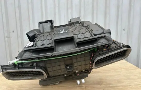 Renault Megane III Interior heater climate box assembly 