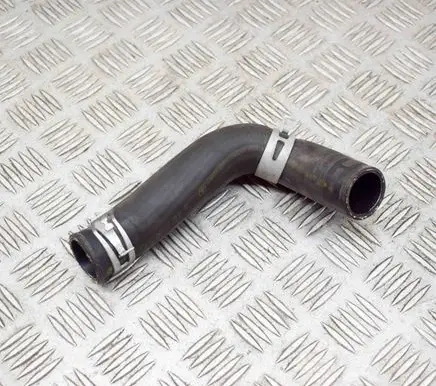 Toyota Yaris Engine coolant pipe/hose