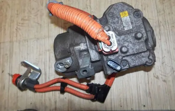 Lexus UX Air conditioning (A/C) compressor (pump) 0422000464ES27C