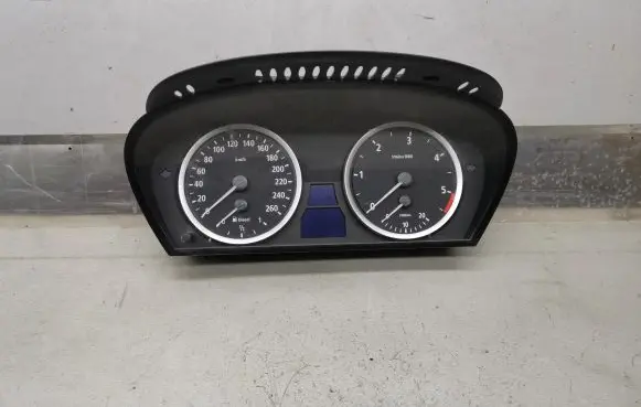 BMW 5 E60 E61 Speedometer (instrument cluster) 62116983153 6983153