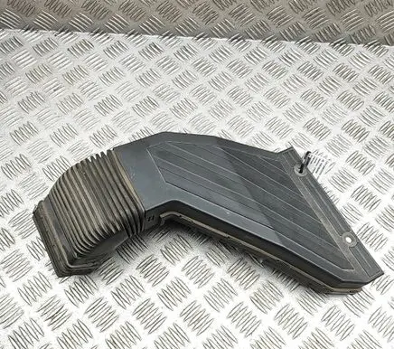 Hyundai Tucson TL Air intake duct part 28210D3100