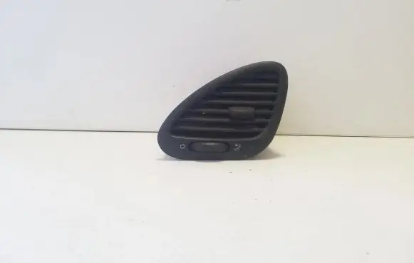 Ford Galaxy Dashboard side air vent grill/cover trim 7M1819703E 95VWA018B09