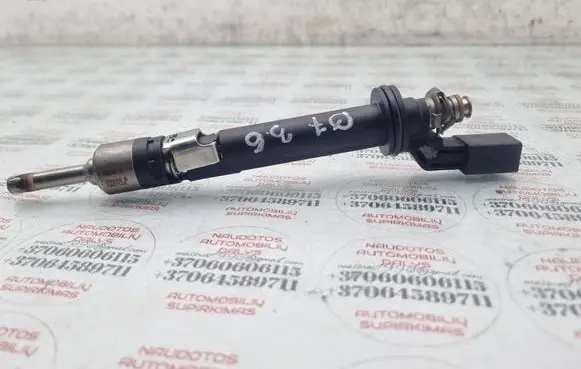 Audi Q7 4L Fuel injector 03H906036A