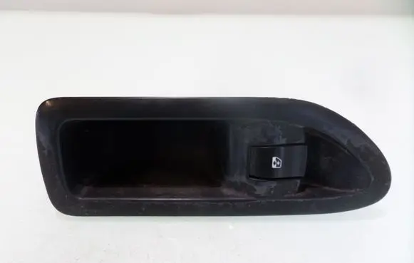 Renault Laguna II Electric window control switch 8200016014