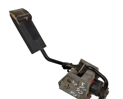 Audi A6 S6 C4 4A Accelerator throttle pedal 4A1721507G