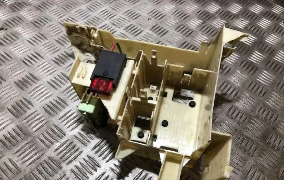 BMW 5 E39 Fuse box set 17.528362895