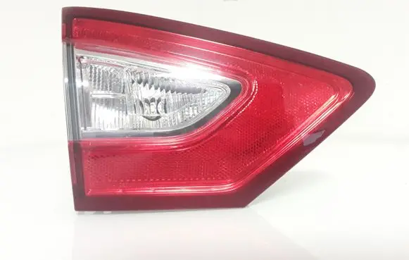 Ford Fusion II Tailgate rear/tail lights DS7313A603AE