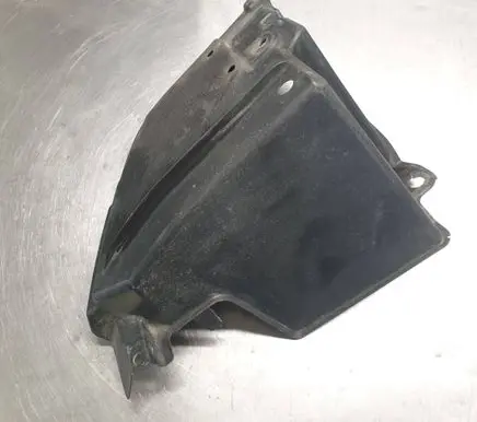 Toyota Prius (XW50) Rear bumper underbody cover/under tray 5839847050