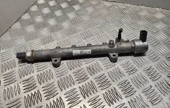 Mercedes-Benz Vito Viano W639 Fuel main line pipe A6510700495 R9144Z240A 1211060943