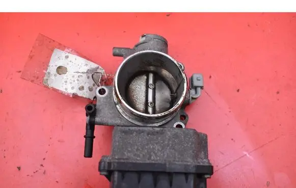 Citroen Xsara Picasso Throttle body valve 9652682880